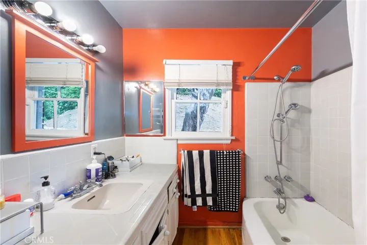 11446 Amanda Drive, Studio City, California 91604