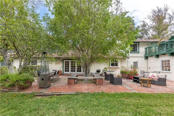 11446 Amanda Drive, Studio City, California 91604