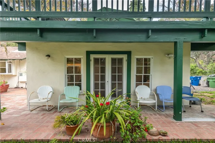 11446 Amanda Drive, Studio City, California 91604