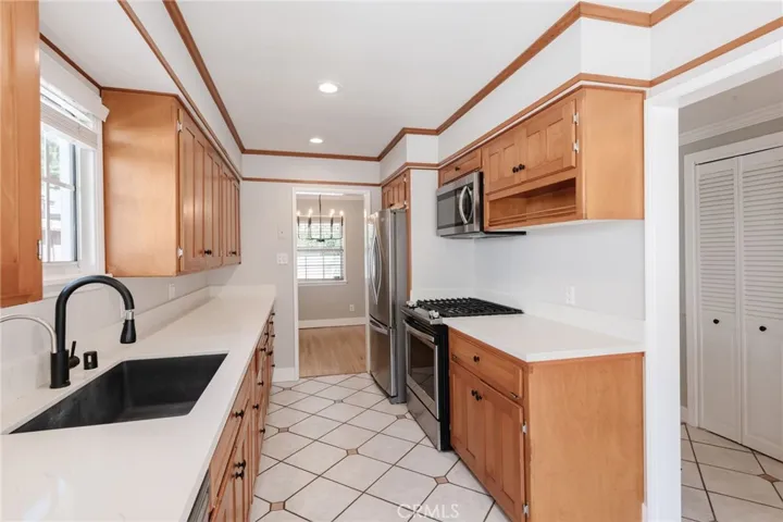 3651 W 147th Street, Hawthorne, California 90250