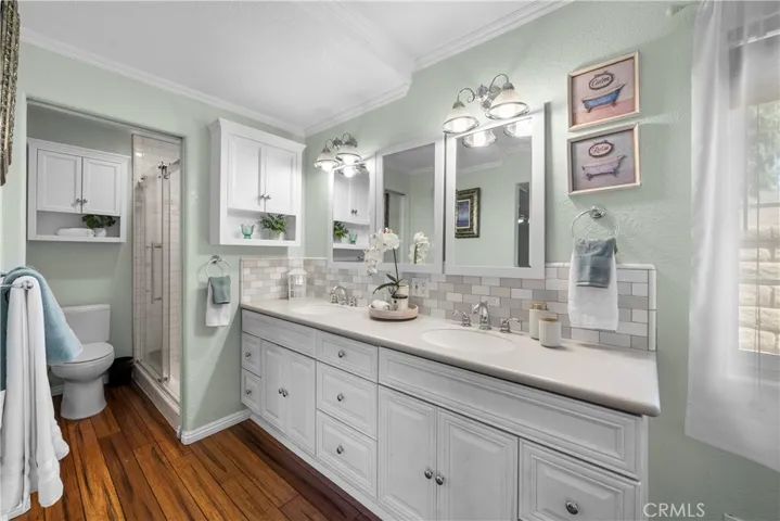 25074 Kerry Robin, Newhall, California 91321