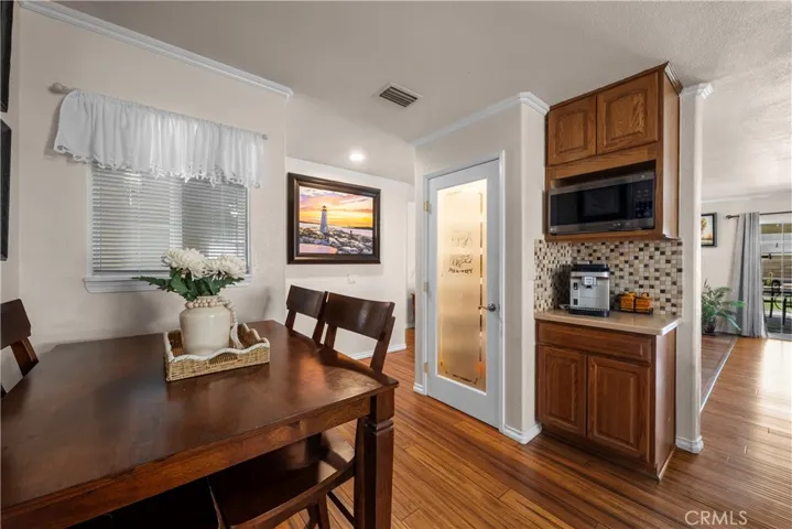 25074 Kerry Robin, Newhall, California 91321