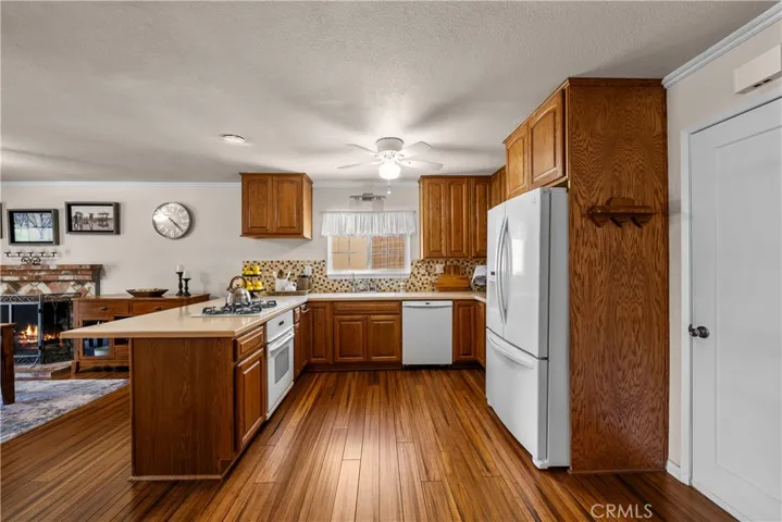 25074 Kerry Robin, Newhall, California 91321