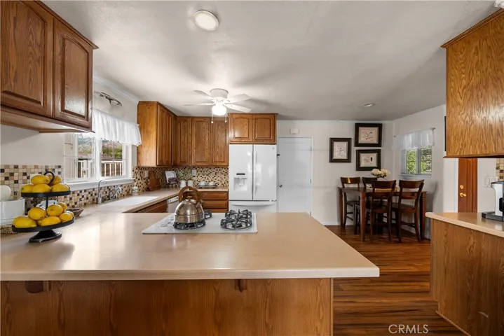 25074 Kerry Robin, Newhall, California 91321