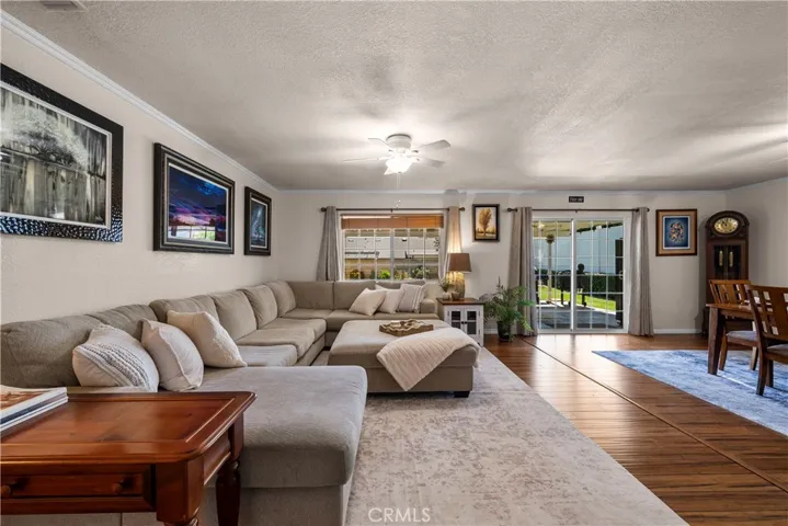 25074 Kerry Robin, Newhall, California 91321