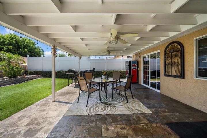25074 Kerry Robin, Newhall, California 91321