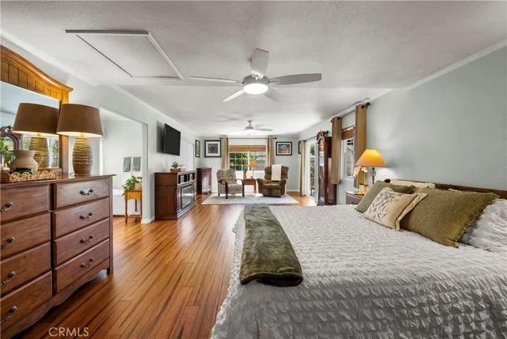 25074 Kerry Robin, Newhall, California 91321