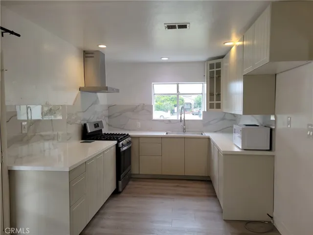 8001 Coral Bell, Buena Park, California 90620