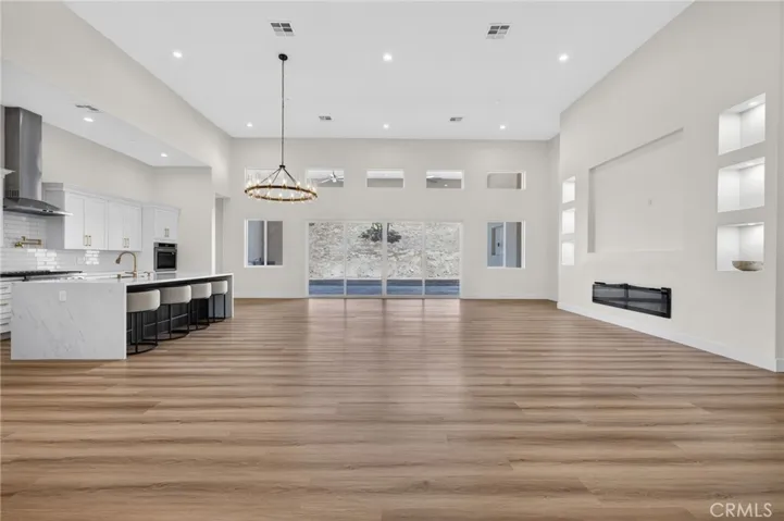 22258 Crown Princess Court, Nuevo, California 92567