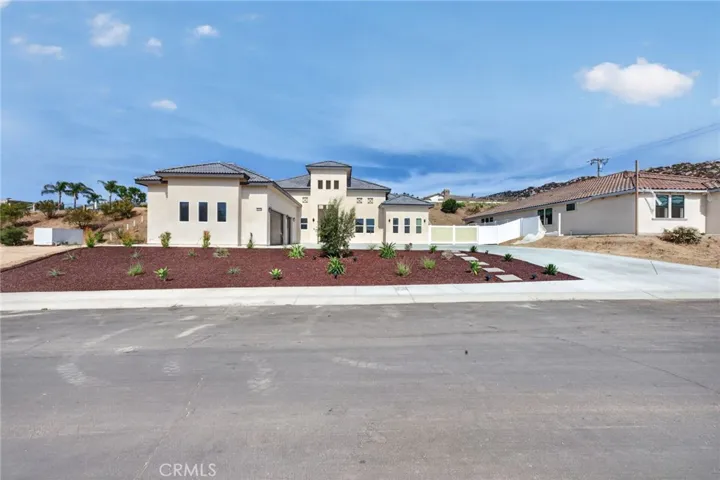 22258 Crown Princess Court, Nuevo, California 92567