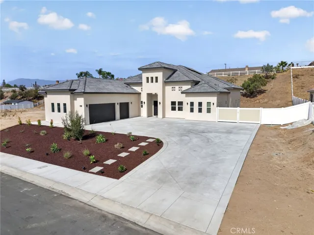 22258 Crown Princess Court, Nuevo, California 92567
