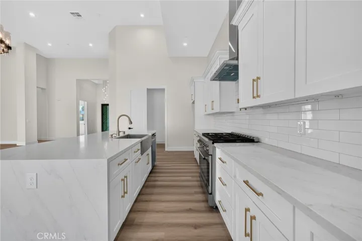 22258 Crown Princess Court, Nuevo, California 92567