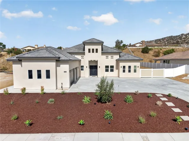 22258 Crown Princess Court, Nuevo, California 92567
