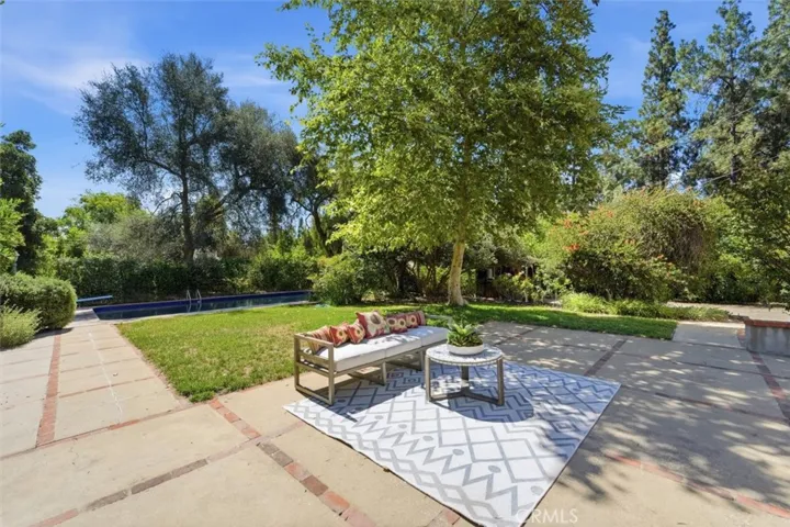 4630 Gould Avenue, La Canada Flintridge, California 91011