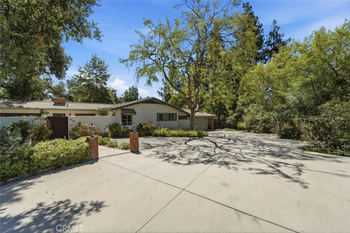 4630 Gould Avenue, La Canada Flintridge, California 91011