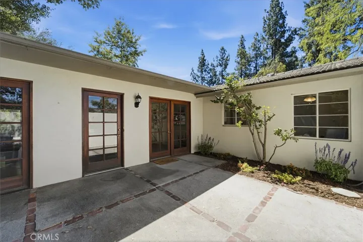 4630 Gould Avenue, La Canada Flintridge, California 91011
