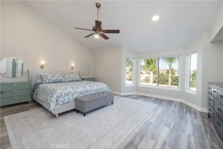 1750 Greenview, Corona, California 92878