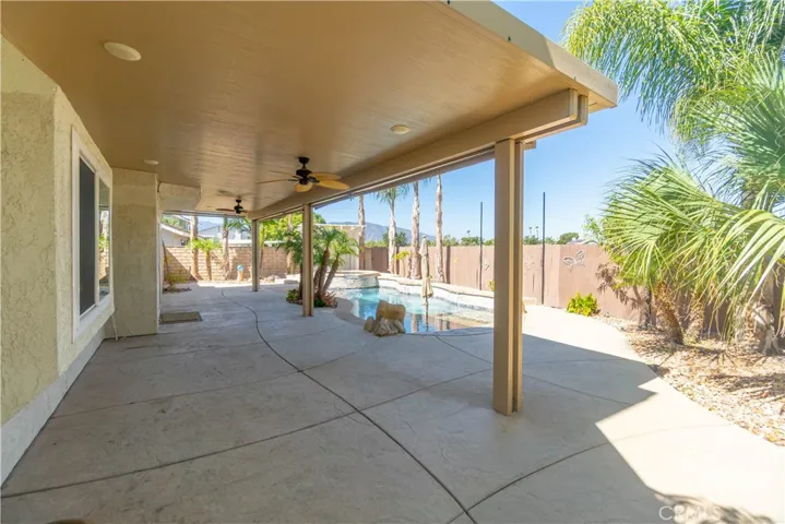 1750 Greenview, Corona, California 92878