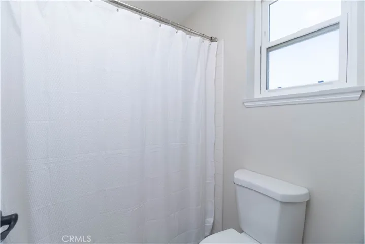 1750 Greenview, Corona, California 92878