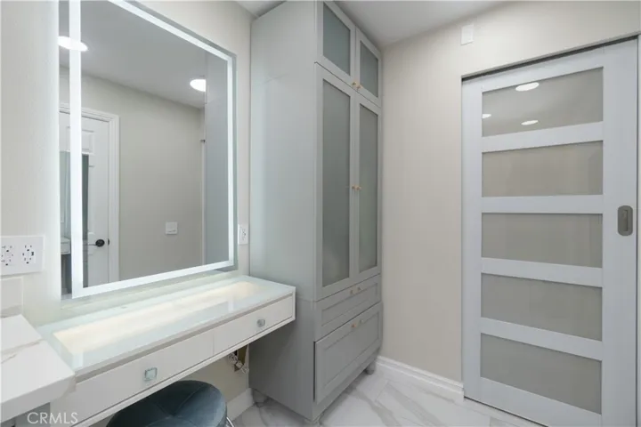 1750 Greenview, Corona, California 92878