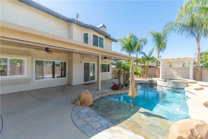 1750 Greenview, Corona, California 92878