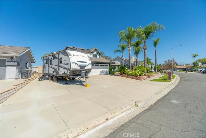 1750 Greenview, Corona, California 92878