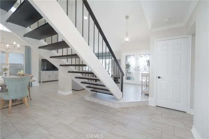 1750 Greenview, Corona, California 92878