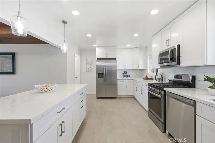 632 S Donna Beth Avenue, West Covina, California 91791