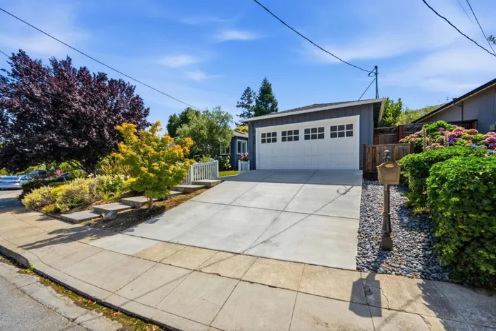 448 Emerald Avenue, San Carlos, California 94070
