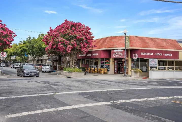 448 Emerald Avenue, San Carlos, California 94070