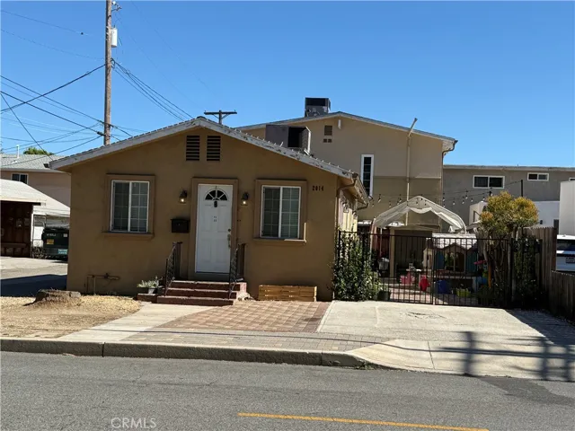 2014 Peyton Avenue, Burbank, California 91504