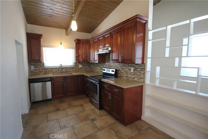 2014 Peyton Avenue, Burbank, California 91504