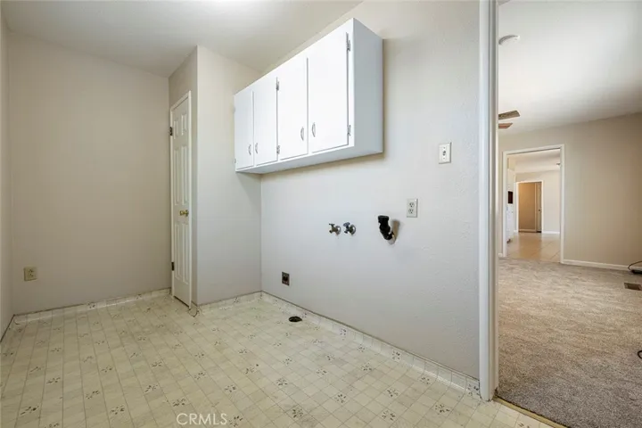 1122 Kensington Drive, Merced, California 95340