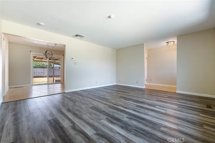 1122 Kensington Drive, Merced, California 95340