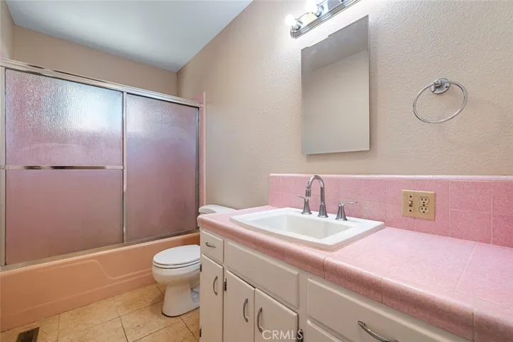 1122 Kensington Drive, Merced, California 95340