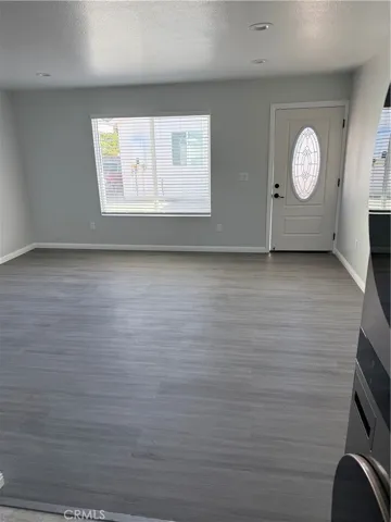 22124 Covello, Canoga Park, California 91303