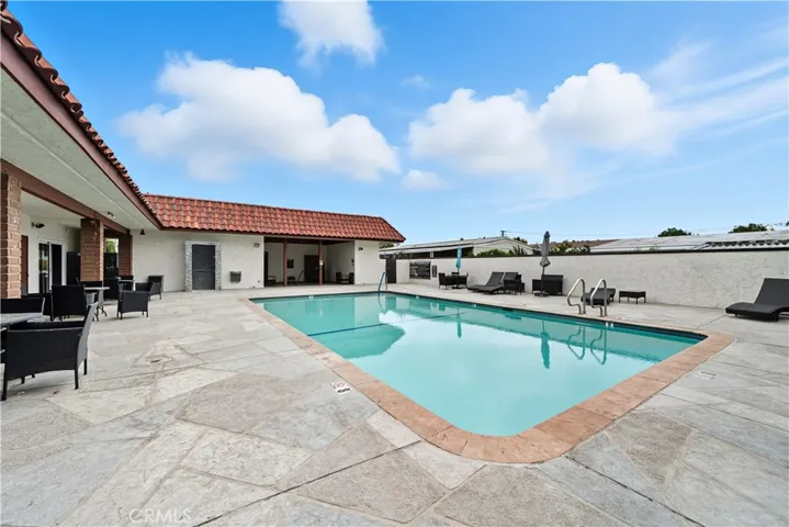 9800 Base Line 79, Rancho Cucamonga, California 91701