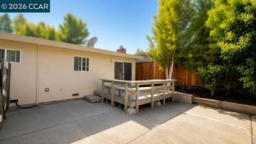 1594 Morgan Ln., Walnut Creek, California 94597
