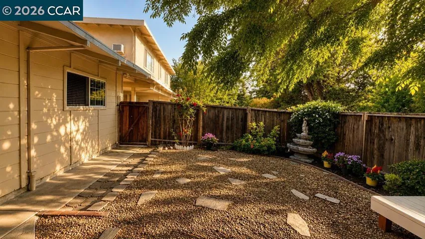 1594 Morgan Ln., Walnut Creek, California 94597