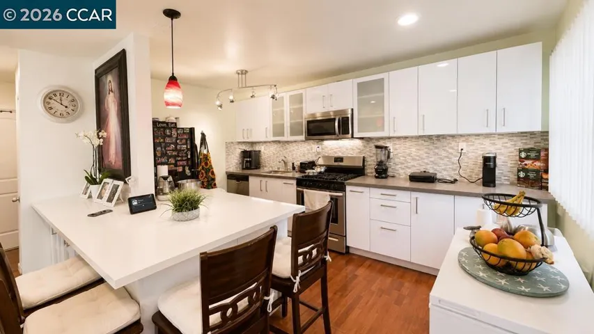 1594 Morgan Ln., Walnut Creek, California 94597