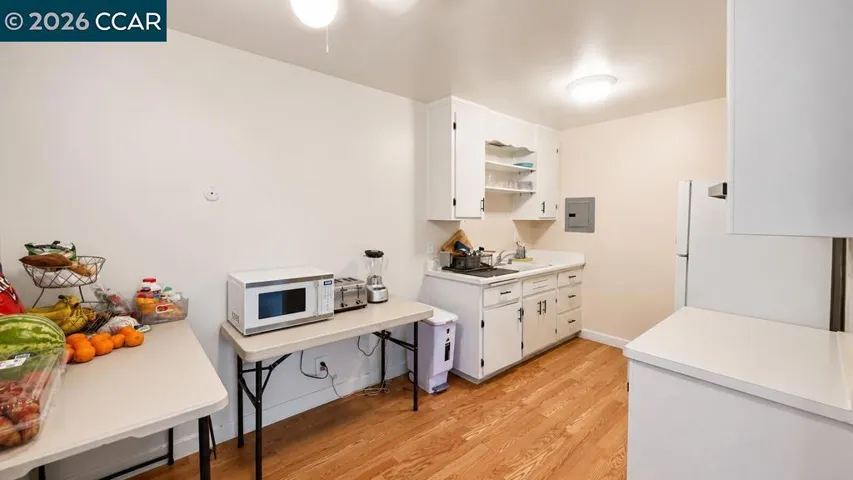 1594 Morgan Ln., Walnut Creek, California 94597
