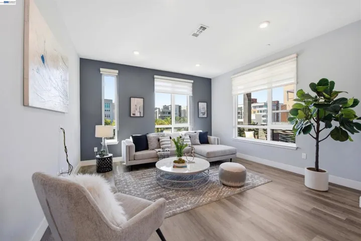 2339 Kinetic Cmn 312, Fremont, California 94539