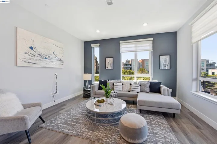 2339 Kinetic Cmn 312, Fremont, California 94539