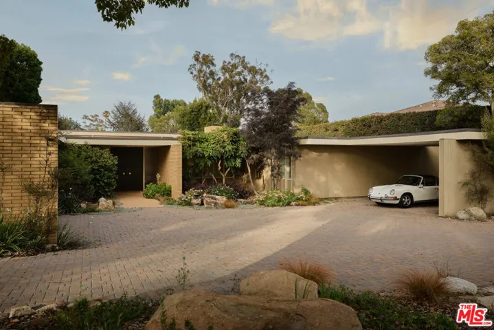 344 S Cliffwood Avenue, Los Angeles, California 90049