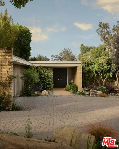344 S Cliffwood Avenue, Los Angeles, California 90049