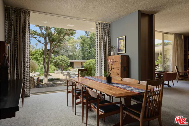 344 S Cliffwood Avenue, Los Angeles, California 90049