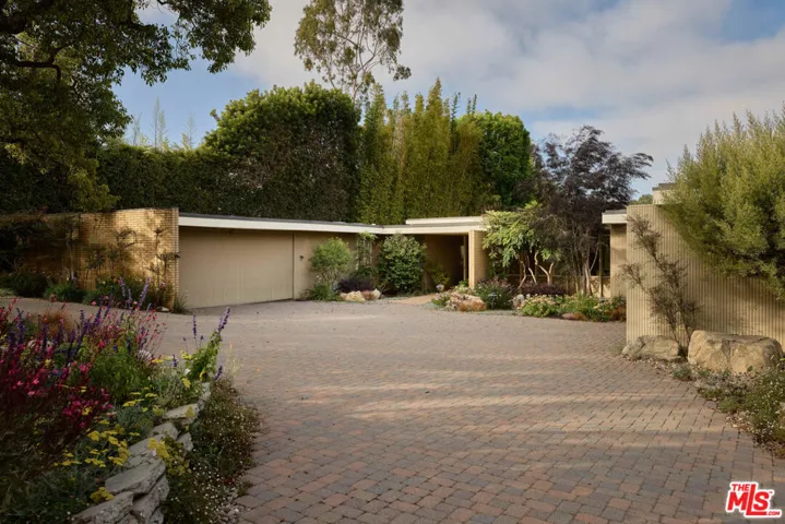 344 S Cliffwood Avenue, Los Angeles, California 90049