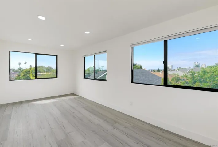 244 26th St, San Diego, California 92102