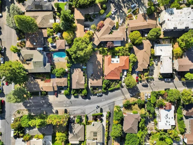 124 Oakwood Drive, Redwood City, California 94061