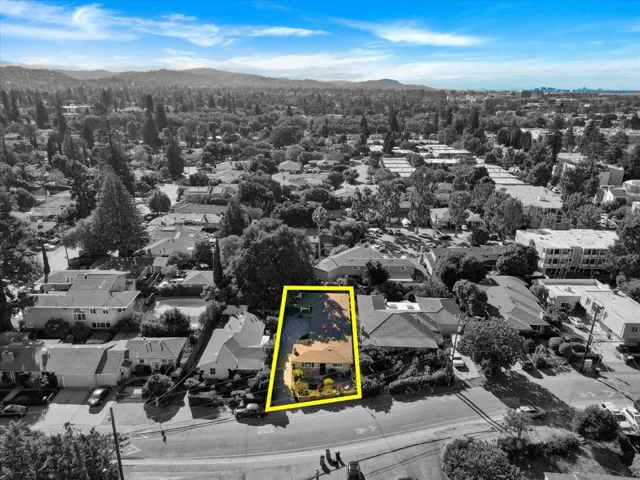 124 Oakwood Drive, Redwood City, California 94061